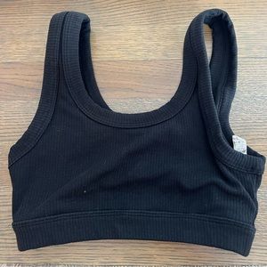Alo wellness sports bra